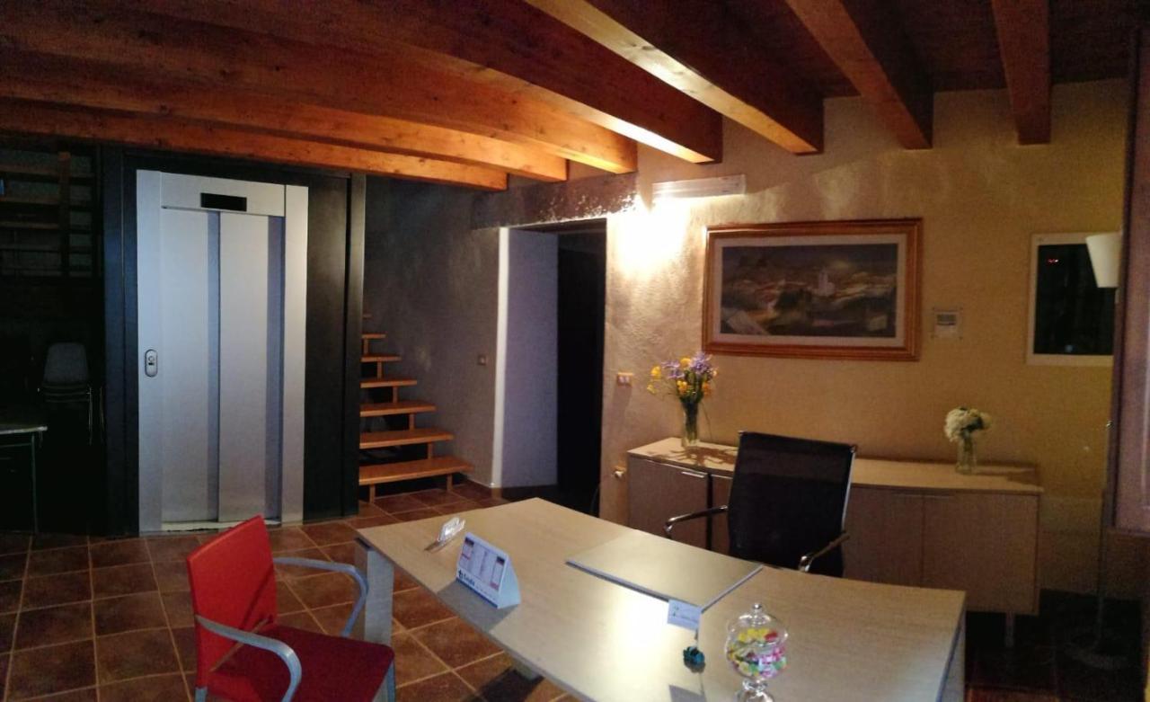 Ittireddu La Casa Del Borgo Bed & Breakfast エクステリア 写真